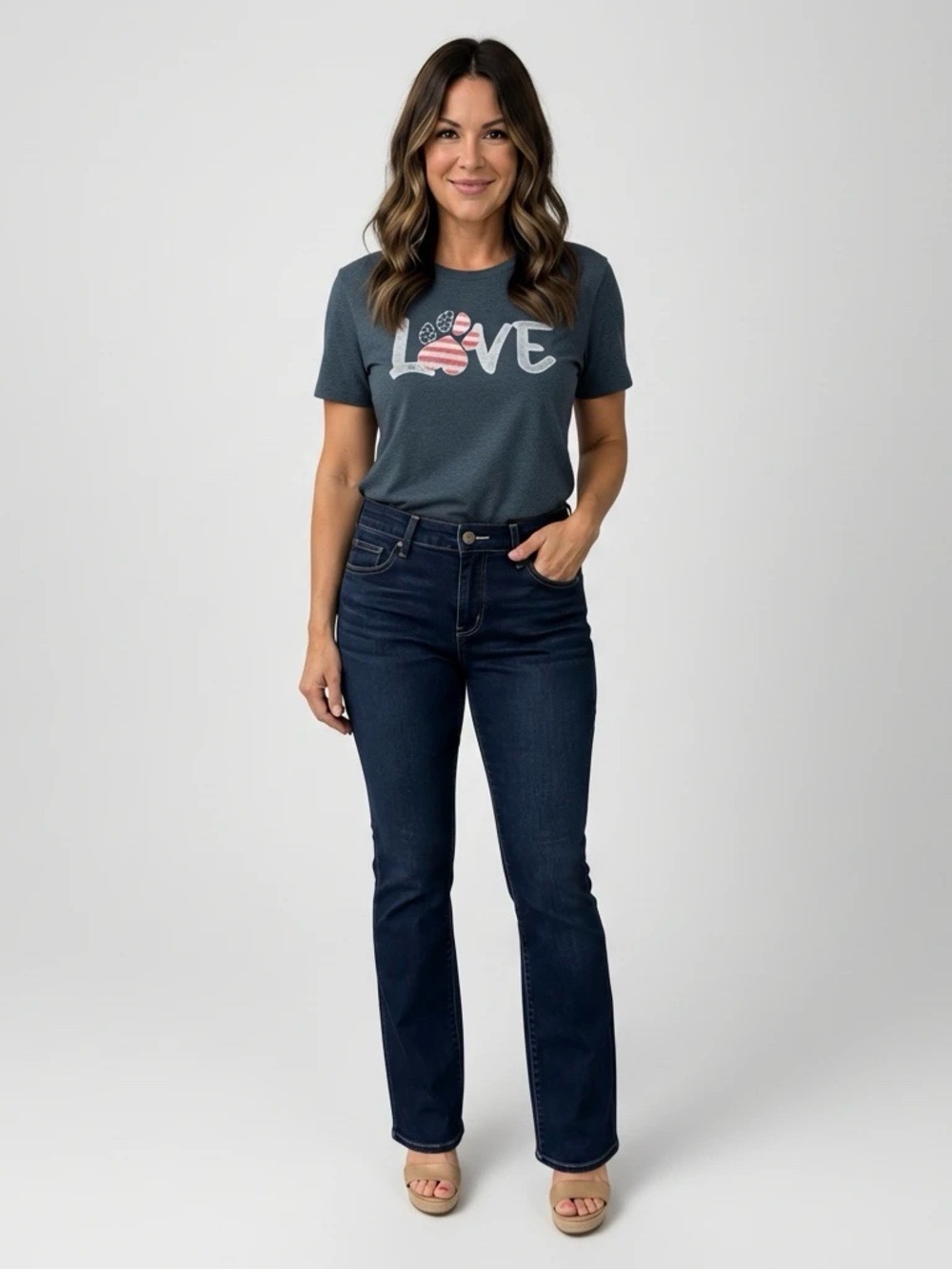 Pivotal Partners “LOVE” American Flag Paw Print Graphic Tee – Women’s Medium